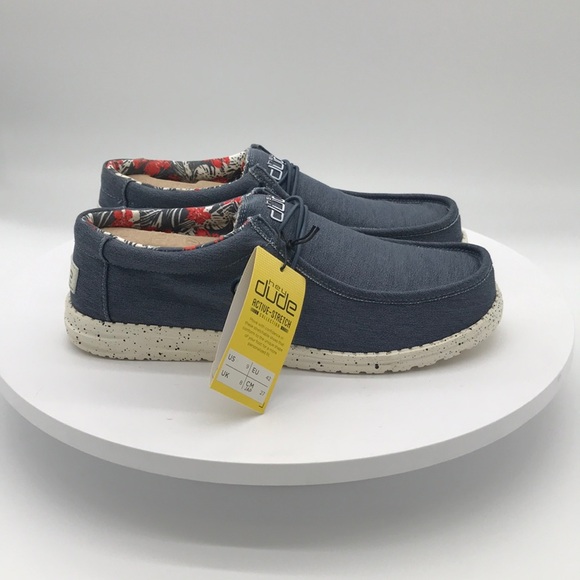 Hey Dude Mens  Casual Shoes size 9 US